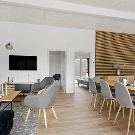 Awesome In With Sauna * ハザスレウ