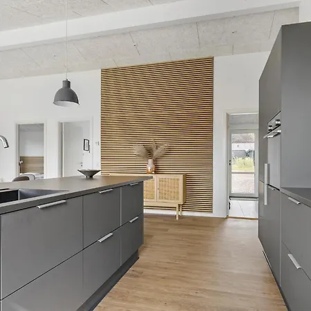 בית נופש Awesome In With Sauna *